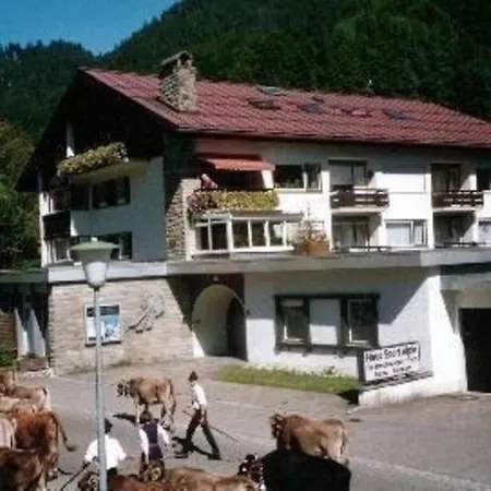 شقة Tolle Ferienwohnung In Tiefenbach Mit Kleiner Terrasse *